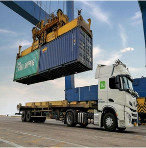 卡车、客车及特种车辆